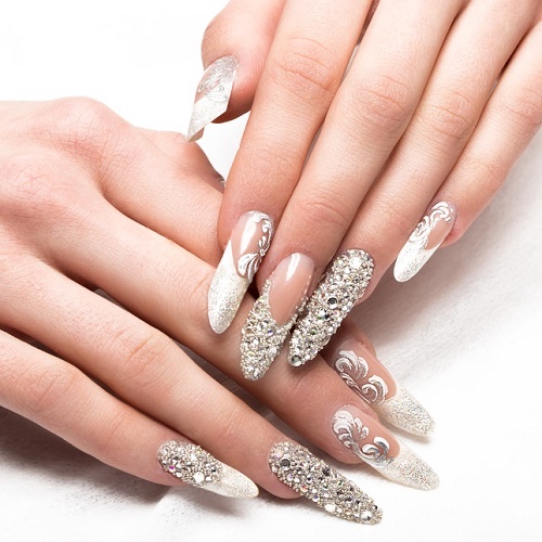 NAIL ENHANCEMENT